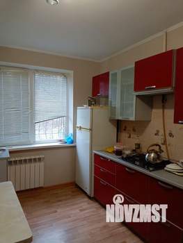 2-к квартира, вторичка, 52м2, 1/9 этаж