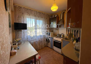 4-к квартира, вторичка, 76м2, 1/5 этаж