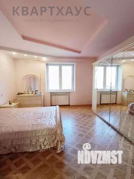 3-к квартира, вторичка, 98м2, 3/3 этаж