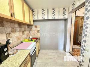 3-к квартира, вторичка, 58м2, 1/1 этаж