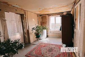 3-к квартира, вторичка, 66м2, 1/1 этаж