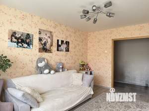 3-к квартира, вторичка, 65м2, 9/9 этаж