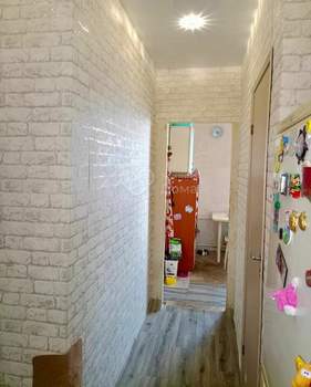 3-к квартира, вторичка, 56м2, 5/5 этаж