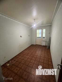 3-к квартира, вторичка, 56м2, 1/9 этаж