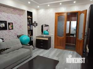 2-к квартира, вторичка, 61м2, 3/5 этаж