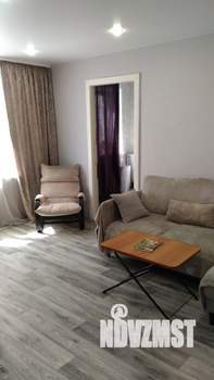 3-к квартира, вторичка, 56м2, 2/5 этаж