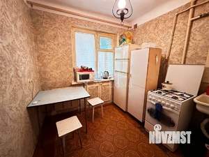 3-к квартира, вторичка, 21м2, 1/5 этаж
