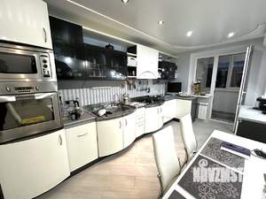 4-к квартира, вторичка, 157м2, 3/10 этаж