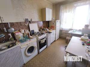 3-к квартира, вторичка, 64м2, 9/9 этаж