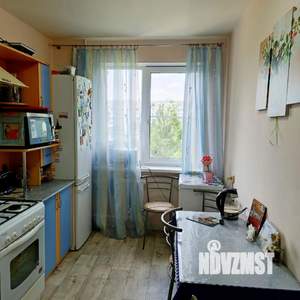 3-к квартира, вторичка, 65м2, 8/9 этаж