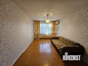 2-к квартира, вторичка, 48м2, 5/5 этаж