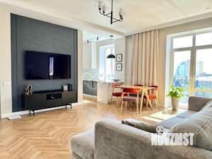 3-к квартира, вторичка, 82м2, 7/8 этаж