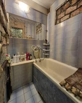 2-к квартира, вторичка, 46м2, 1/5 этаж