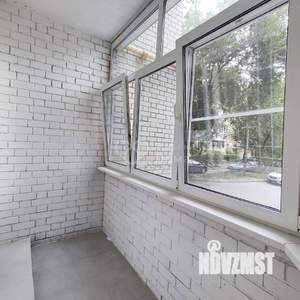 2-к квартира, вторичка, 57м2, 1/9 этаж