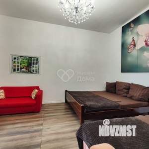 2-к квартира, вторичка, 57м2, 1/9 этаж