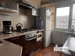 3-к квартира, вторичка, 54м2, 8/9 этаж