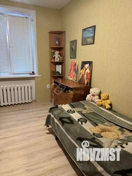 3-к квартира, вторичка, 65м2, 1/4 этаж