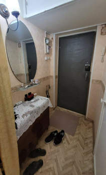 2-к квартира, вторичка, 43м2, 4/4 этаж
