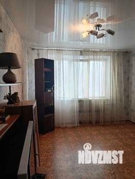 3-к квартира, вторичка, 64м2, 1/9 этаж
