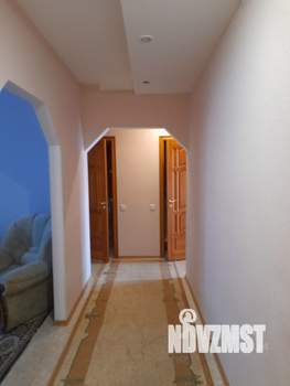 3-к квартира, вторичка, 67м2, 8/10 этаж