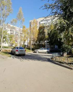 2-к квартира, вторичка, 46м2, 4/4 этаж