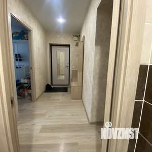 2-к квартира, вторичка, 43м2, 1/3 этаж