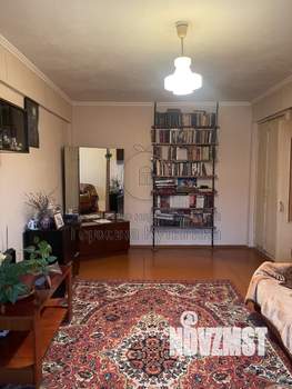 3-к квартира, вторичка, 55м2, 3/5 этаж