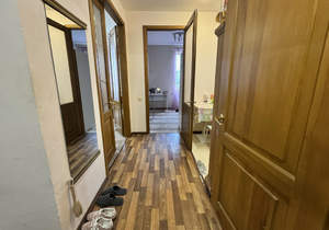 1-к квартира, вторичка, 42м2, 4/4 этаж