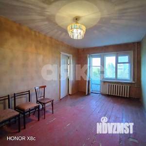 3-к квартира, вторичка, 56м2, 4/4 этаж