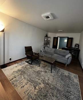 2-к квартира, вторичка, 76м2, 9/9 этаж