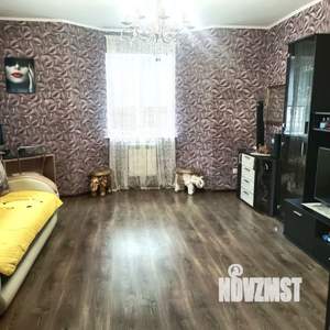2-к квартира, вторичка, 57м2, 1/3 этаж