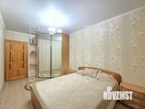 2-к квартира, вторичка, 54м2, 1/10 этаж
