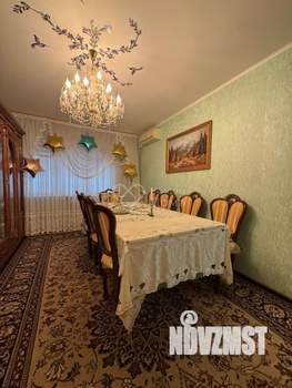 4-к квартира, вторичка, 121м2, 1/9 этаж