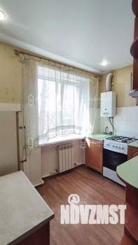 3-к квартира, вторичка, 52м2, 2/2 этаж