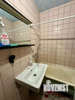 3-к квартира, вторичка, 60м2, 10/16 этаж