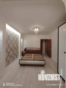 4-к квартира, вторичка, 170м2, 7/17 этаж