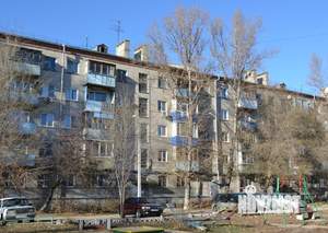 2-к квартира, вторичка, 42м2, 1/5 этаж