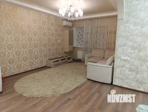 2-к квартира, вторичка, 60м2, 1/4 этаж