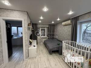 1-к квартира, вторичка, 33м2, 4/4 этаж