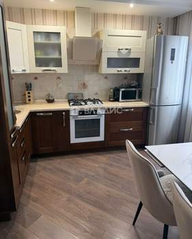 3-к квартира, вторичка, 66м2, 8/9 этаж