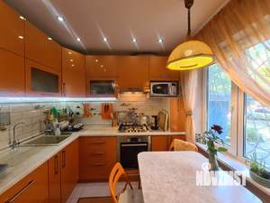 2-к квартира, вторичка, 44м2, 1/5 этаж