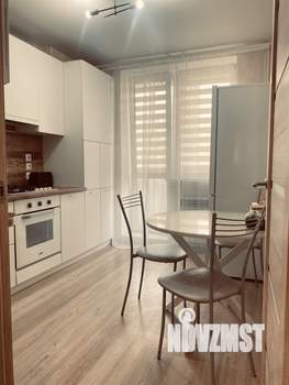 2-к квартира, вторичка, 43м2, 1/3 этаж