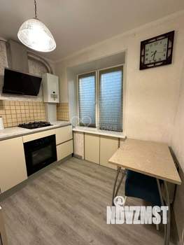 3-к квартира, вторичка, 58м2, 5/5 этаж