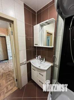 2-к квартира, вторичка, 42м2, 9/19 этаж