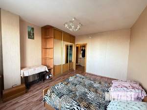 2-к квартира, вторичка, 63м2, 6/9 этаж