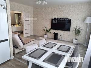 3-к квартира, вторичка, 65м2, 9/9 этаж